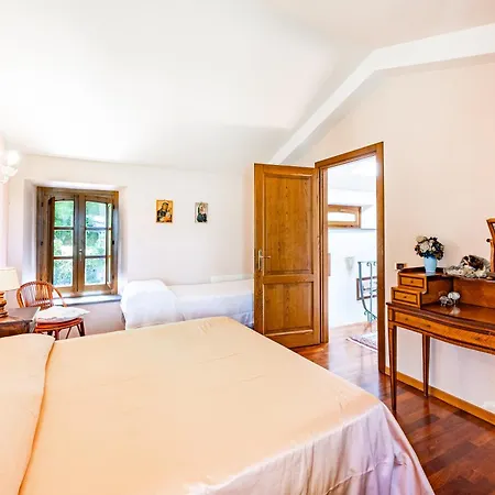 Villa Beautiful Casolare With Pool Among - Happy